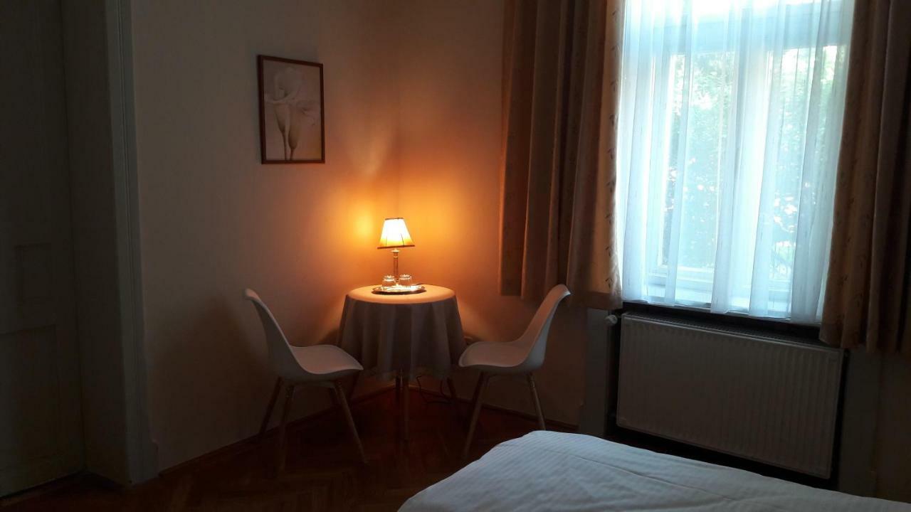 Szalay Villa Veszprém Extérieur photo