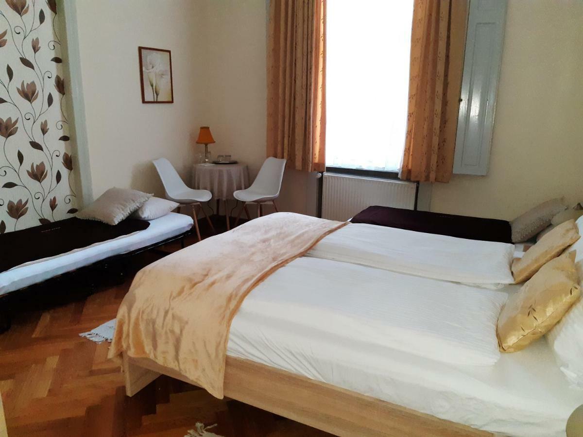 Szalay Villa Veszprém Extérieur photo