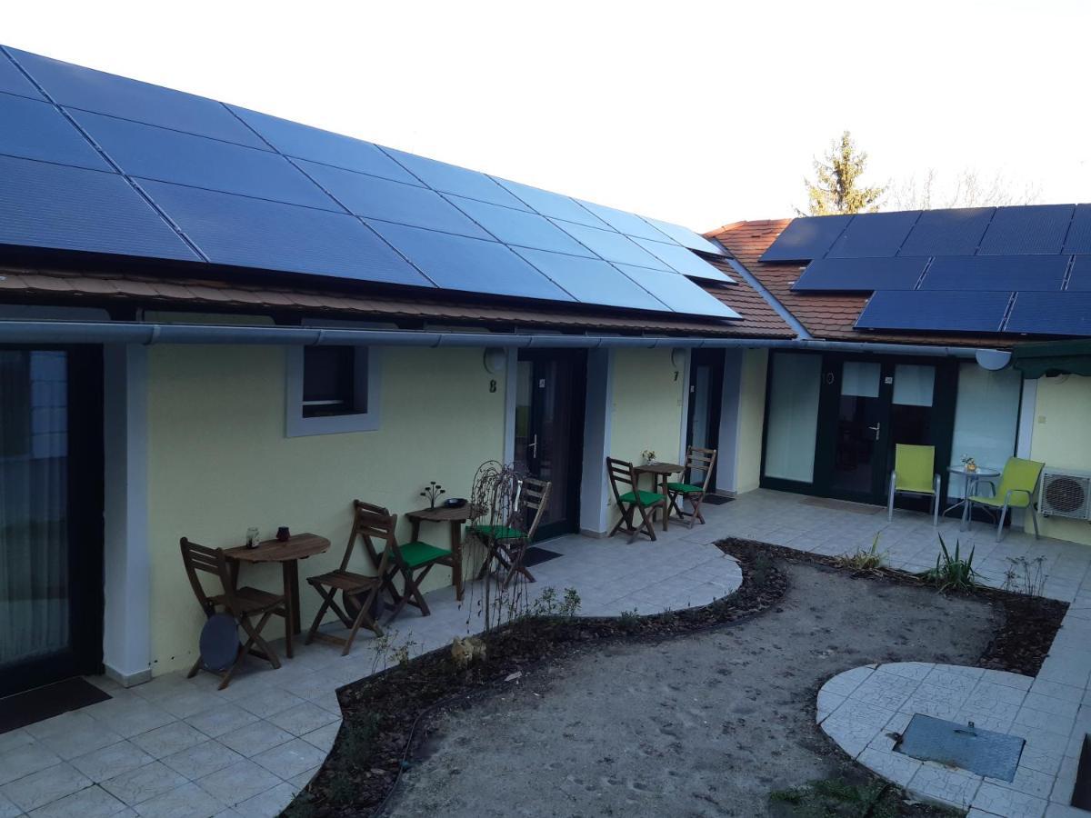 Szalay Villa Veszprém Extérieur photo